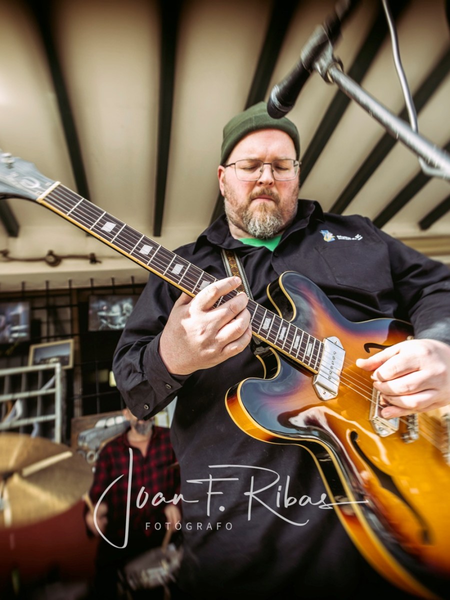 Running Turtles Ft: Guido Von&nbsp;Flockemberg