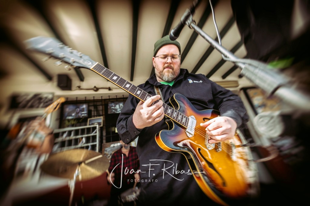 Running Turtles Ft: Guido Von&nbsp;Flockemberg